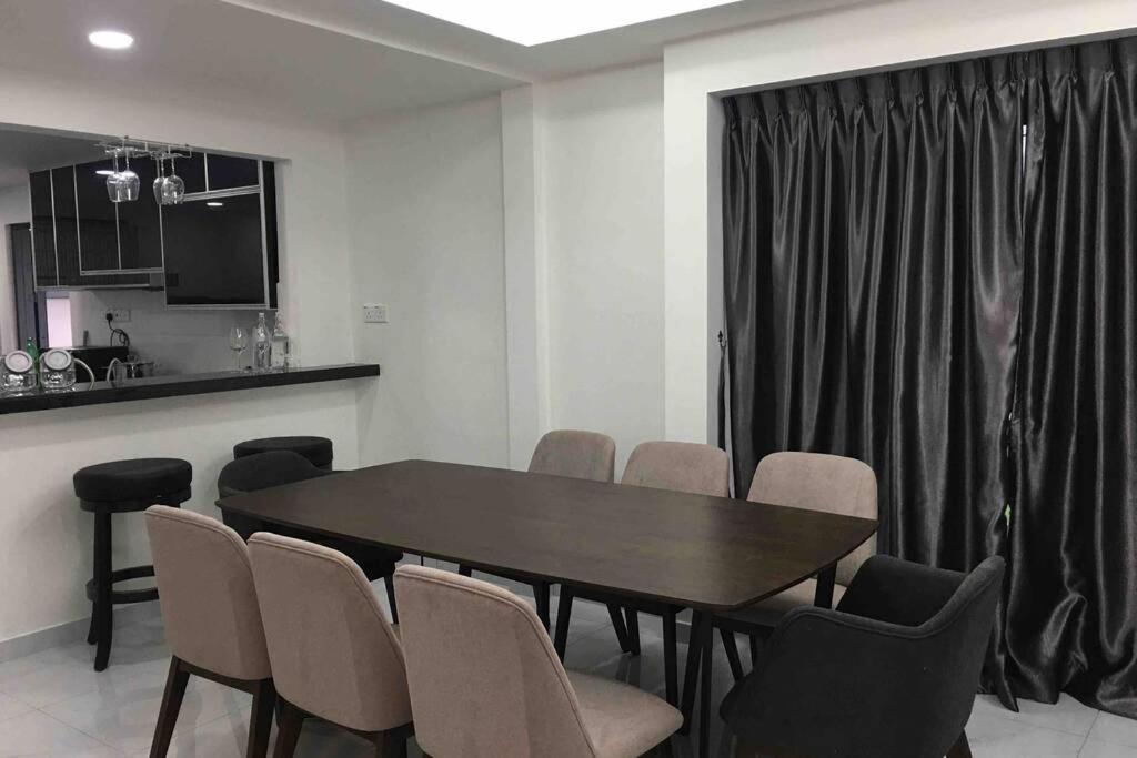 22Pax :Taman Pelangi Party House Nearby Midvelly Vila Johor Bahru Exterior foto