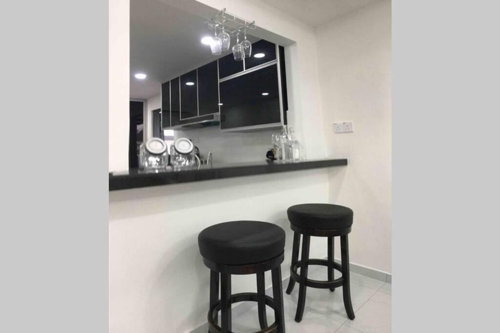 22Pax :Taman Pelangi Party House Nearby Midvelly Vila Johor Bahru Exterior foto
